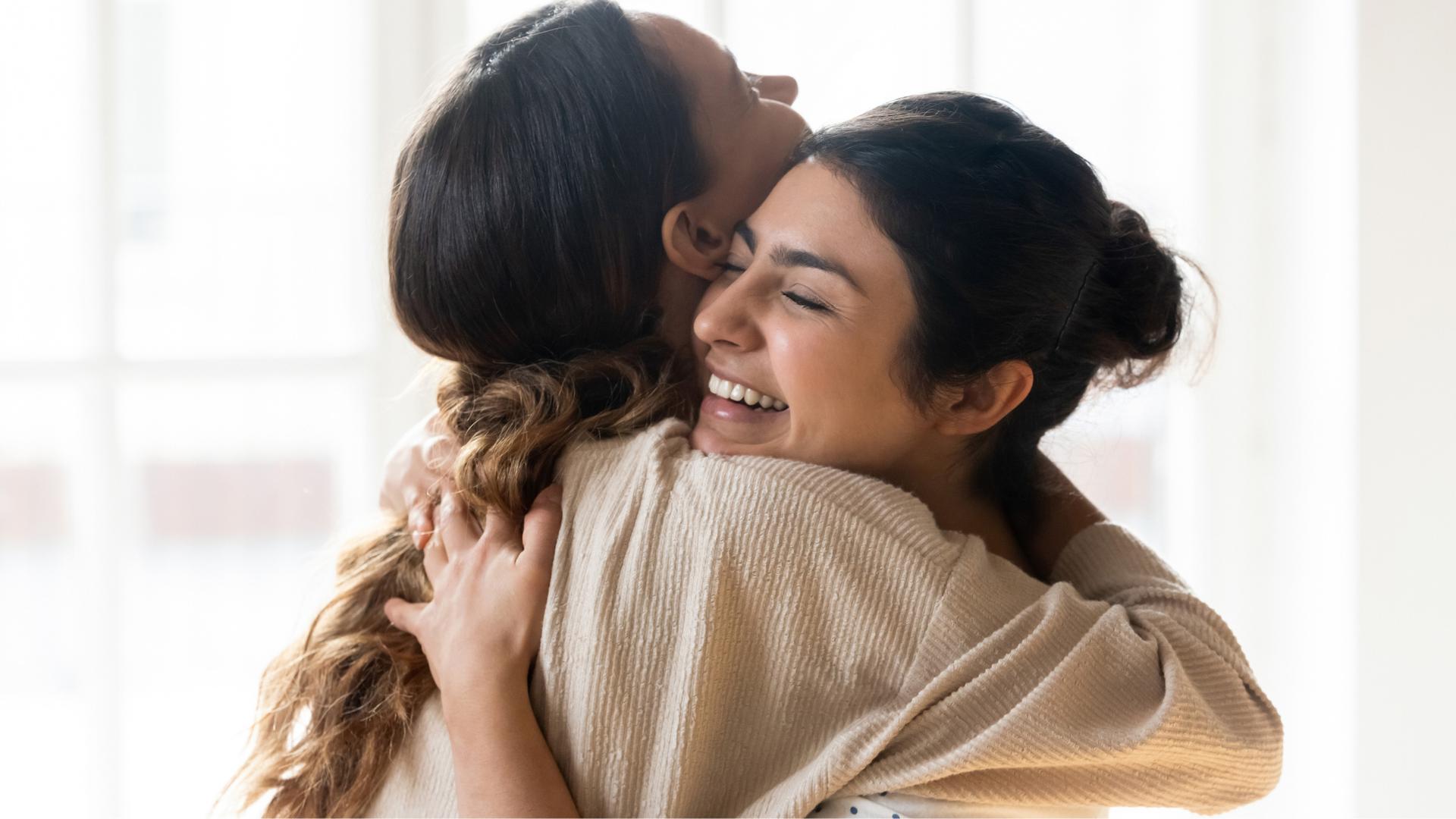 What is a Platonic Relationship? (and how to make it work) What is a Platonic Relationship? (and how to make it work)