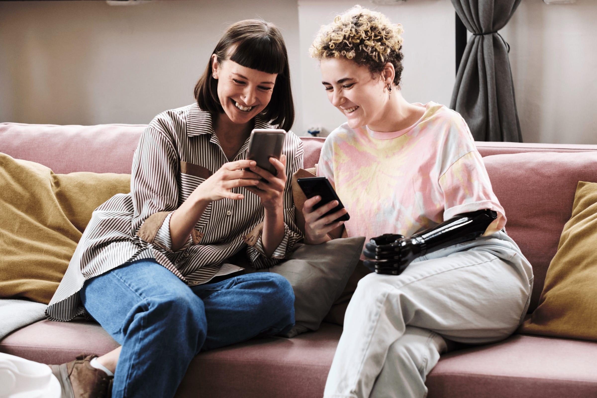 Bumble’s Complete Guide to Cuffing Season Bumble’s Complete Guide to Cuffing Season