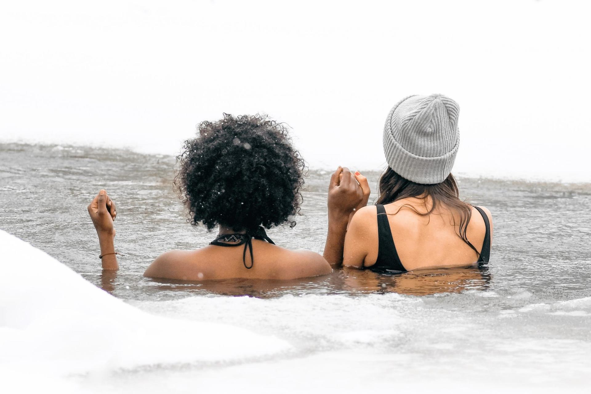 Midwinter Romance: Bumble’s Guide To December Dating Midwinter Romance: Bumble’s Guide To December Dating