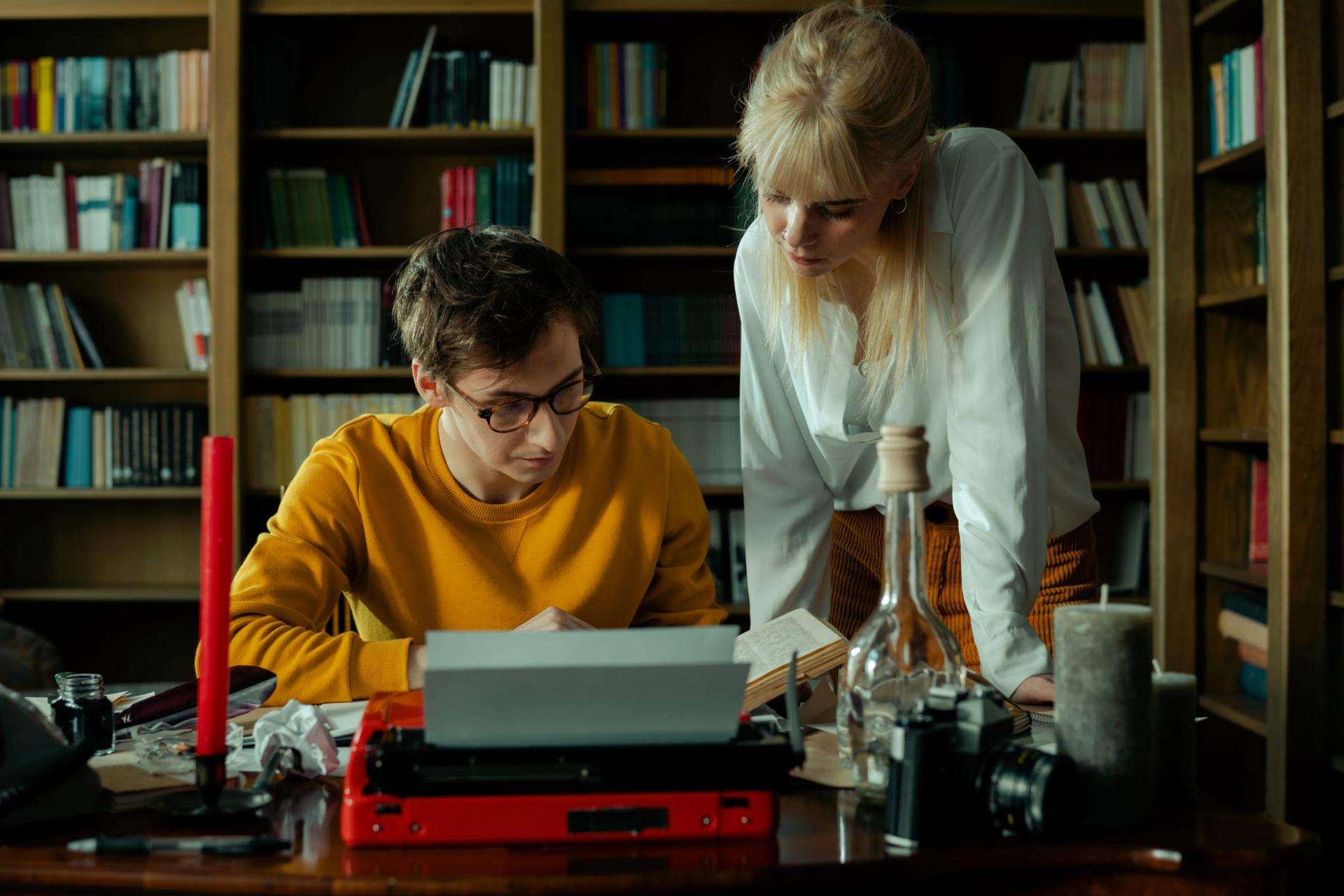 Finding The Key: Couple’s Escape Room Dates Finding The Key: Couple’s Escape Room Dates