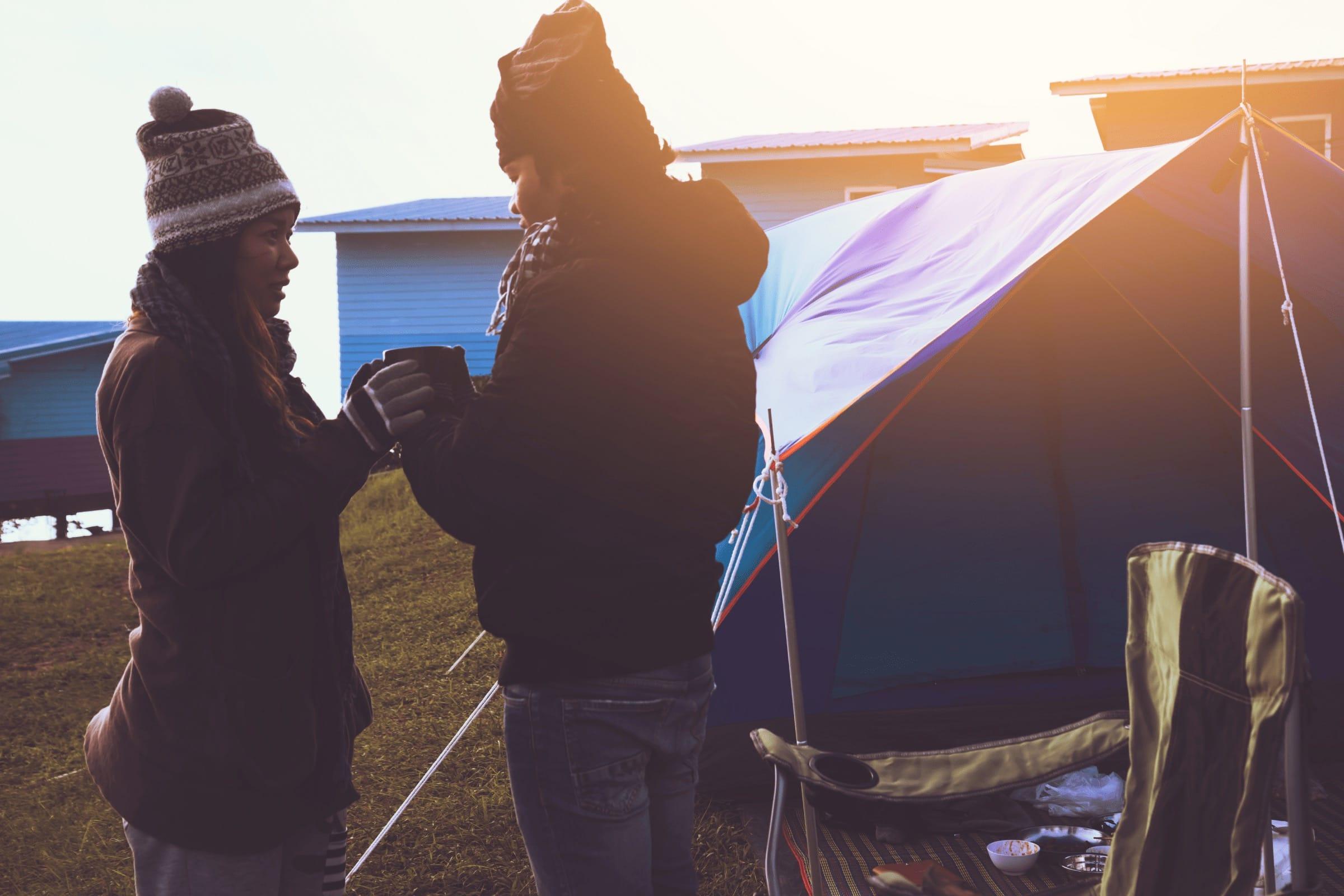 Your Guide To A Winter Hiking Date Your Guide To A Winter Hiking Date