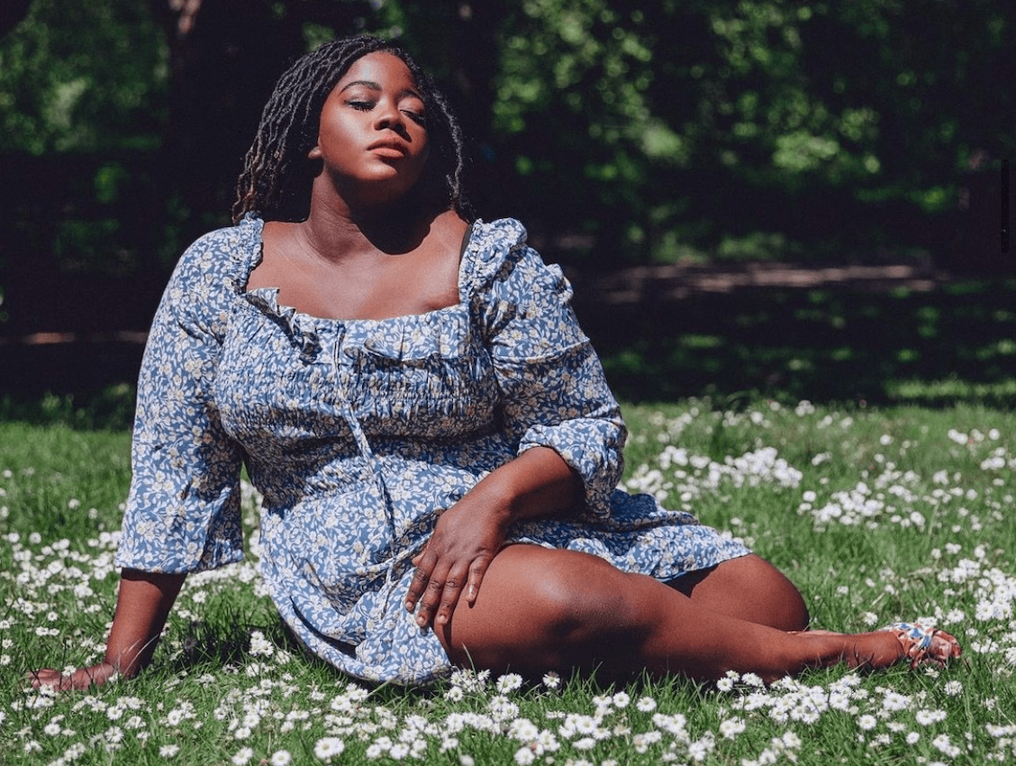 How to Keep Up Your Self-Love and Confidence While Online Dating as a Plus-Size Woman